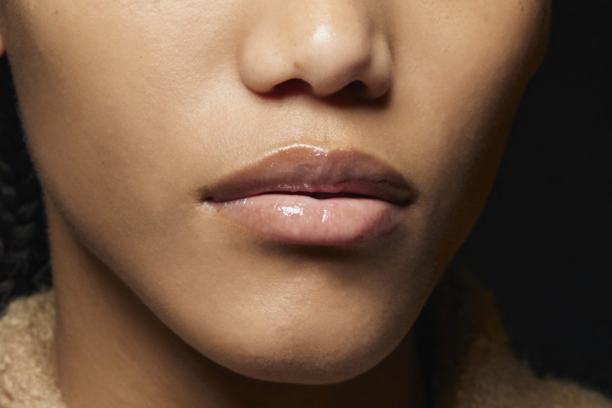 Lip Basting: Dieser Beautytrend verspricht Rettung bei rissigen Lippen
