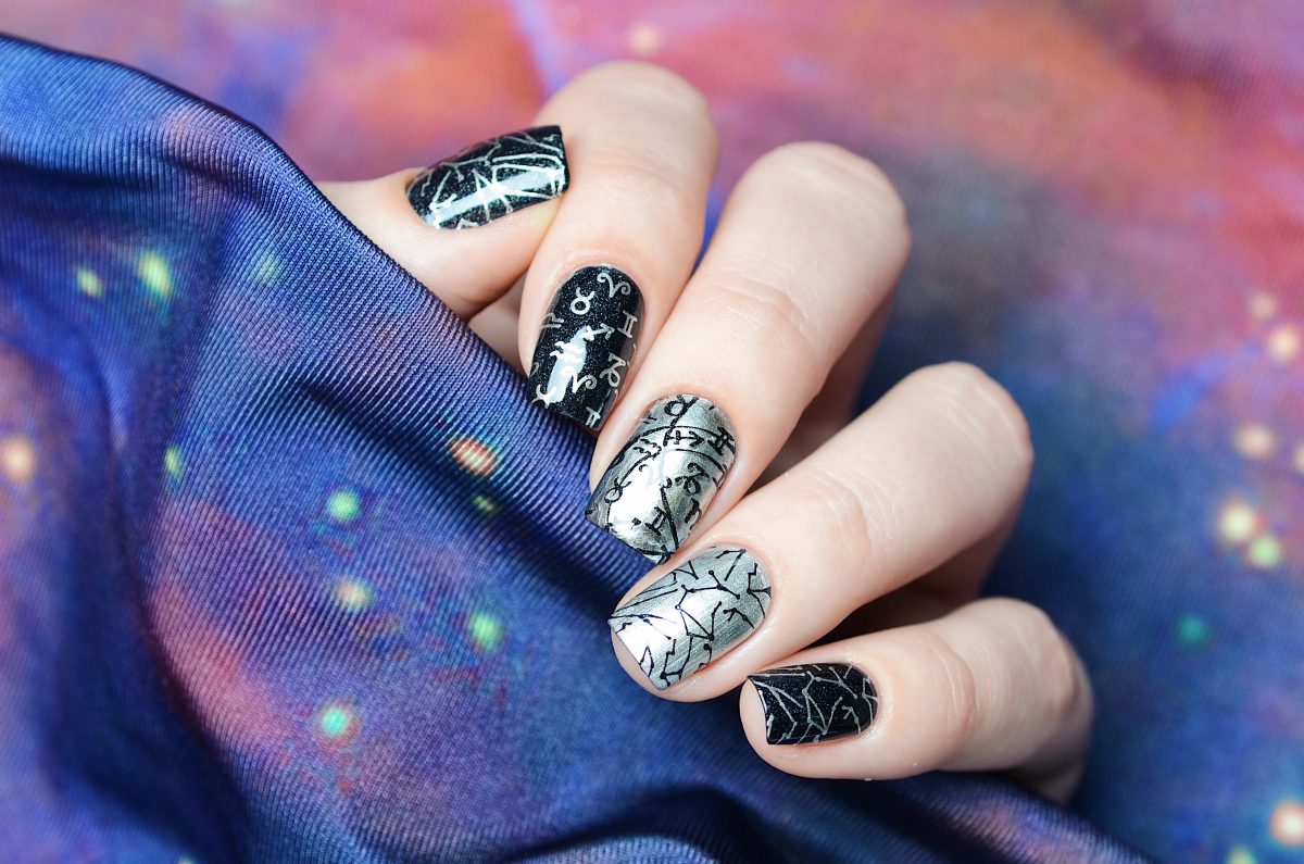 Darum tragen jetzt alle Zodiac Nails