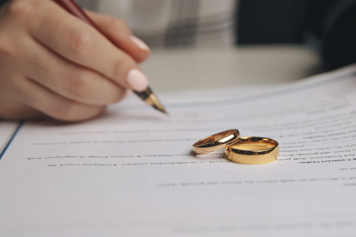 Ehevertrag: Jede:r zehnte Österreicher:in hat bereits einen Vertrag unterschrieben