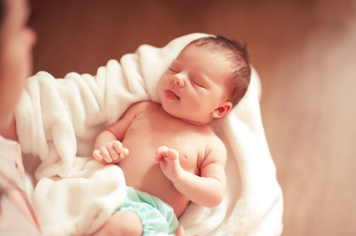 Erstes Baby mit der DNA von 3 verschiedenen Menschen in Großbritannien geboren