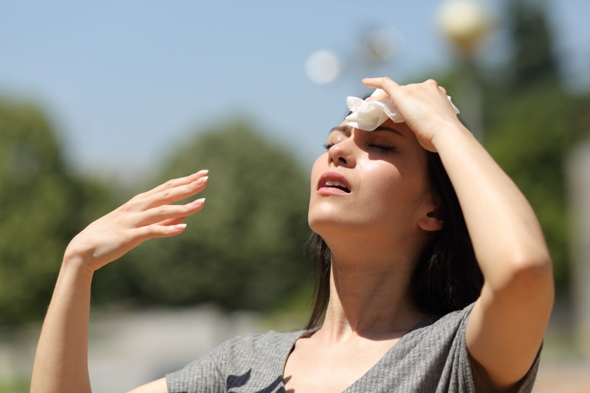 So kommt dein Körper mit der Sommer-Hitze besser klar