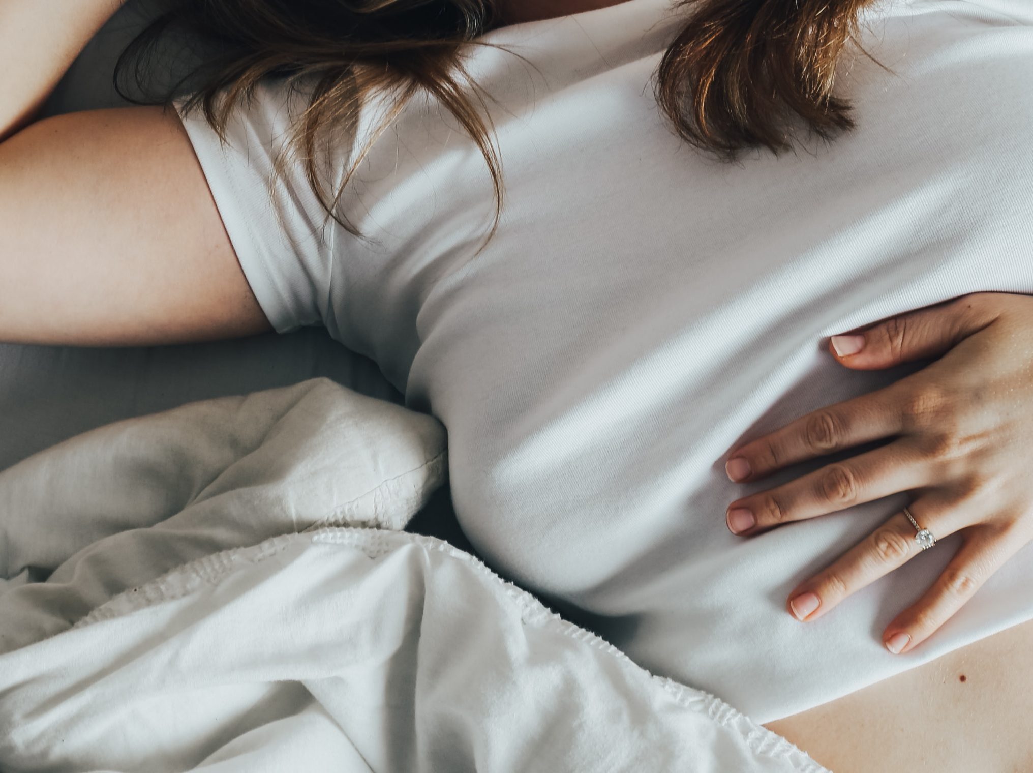 TikTok-Trend-Wir-haben-den-neuesten-Sex-Hack-Belly-Press-f-r-euch-probiert