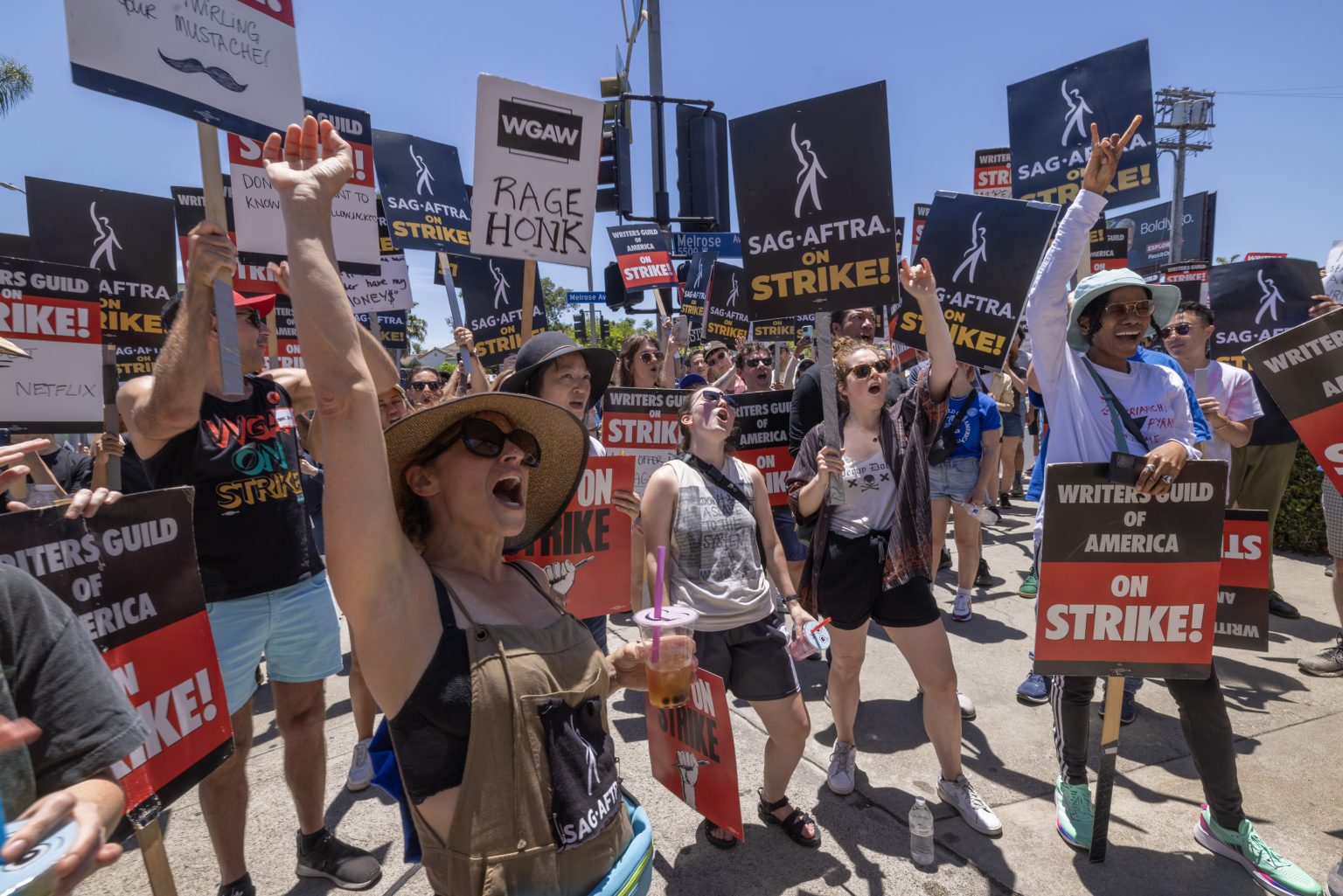 Streik in Hollywood Diese Superstars protestieren