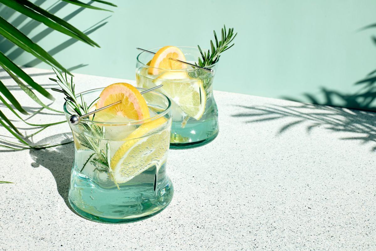 Sommer-Cocktails: 5 erfrischende Rezepte für einen Abend mit den BFFs