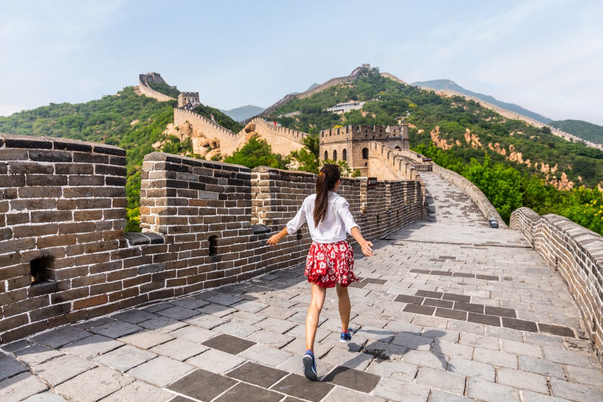 Paar gräbt Abkürzung in Chinesische Mauer, um schneller zur Arbeit zu kommen