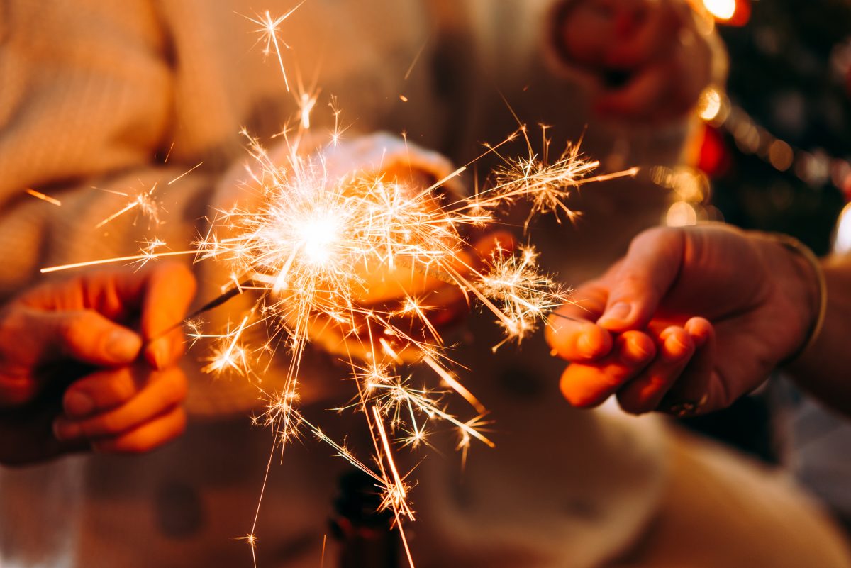 Diese Sternzeichen sollten Silvester lieber zu Hause verbringen