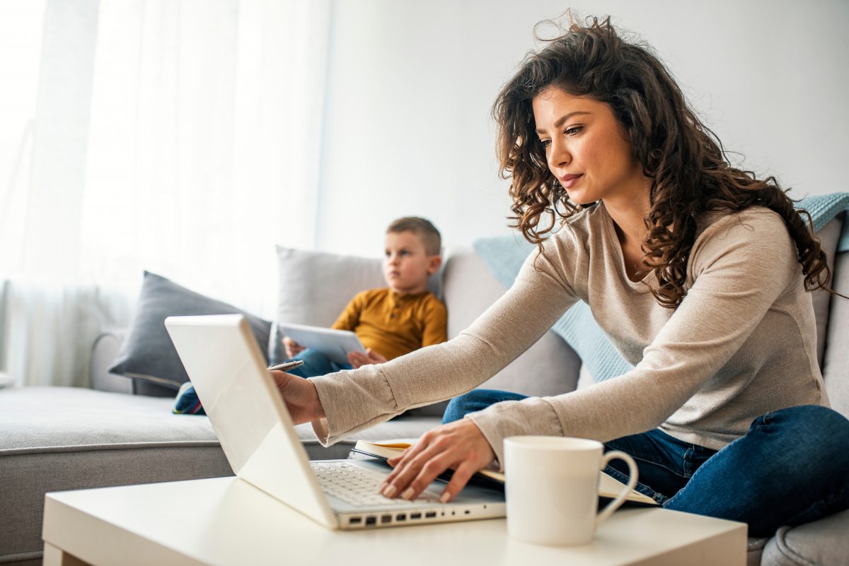 Frauen in Österreich leisten mehr Arbeit als Männer – Laut Studie