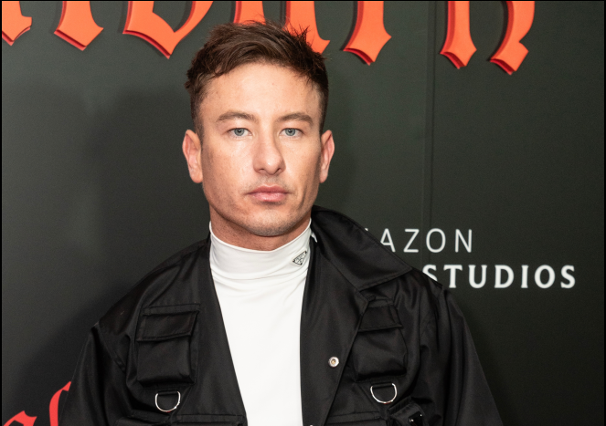 Saltburn: Das trank Barry Keoghan in der Badewasser-Szene wirklich