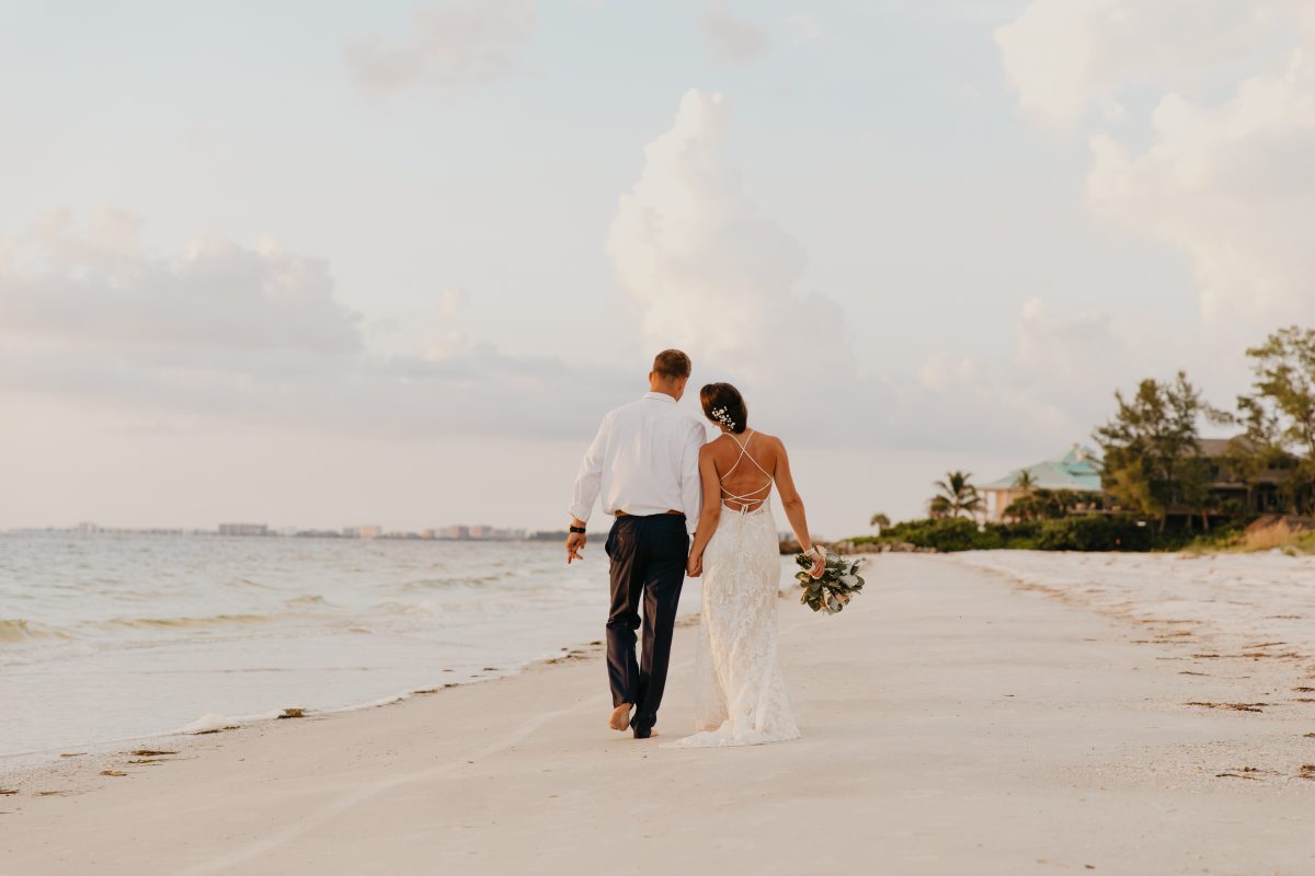 Entschuldigung, aber wann sind mehrtägige Hochzeiten zum Trend geworden?